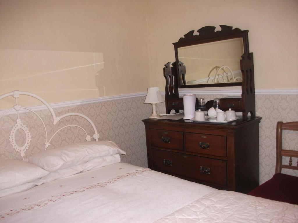 Fuchsia House Bed And Breakfast Connemara Renvyle Rom bilde