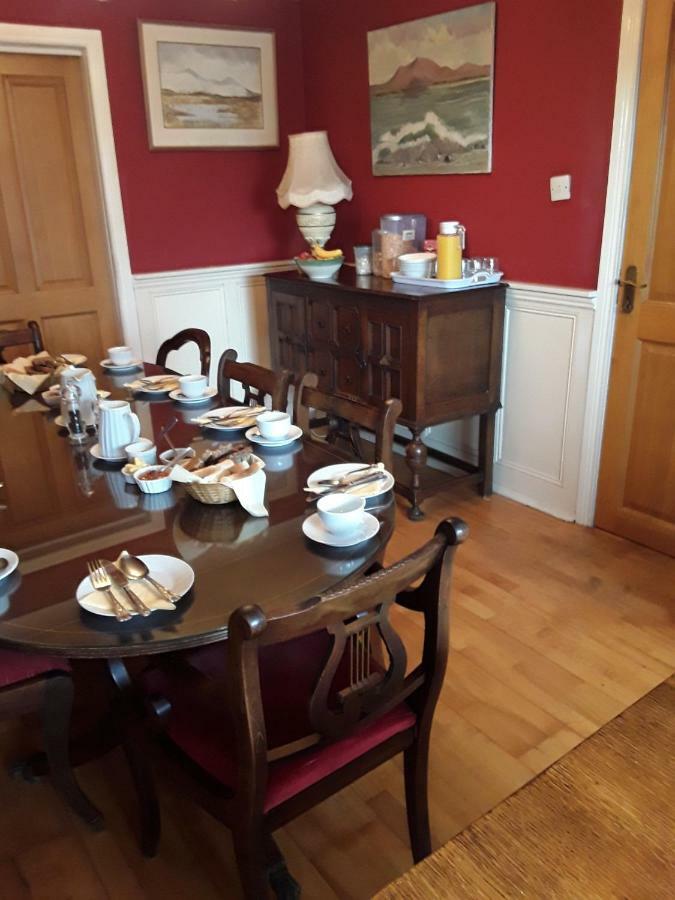 Fuchsia House Bed And Breakfast Connemara Renvyle Eksteriør bilde