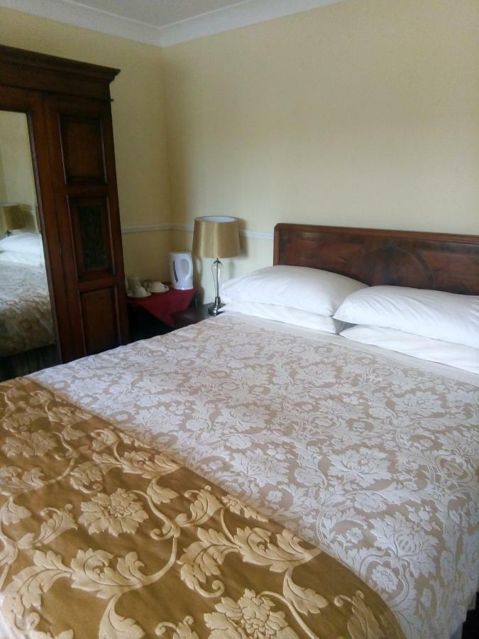 Fuchsia House Bed And Breakfast Connemara Renvyle Eksteriør bilde