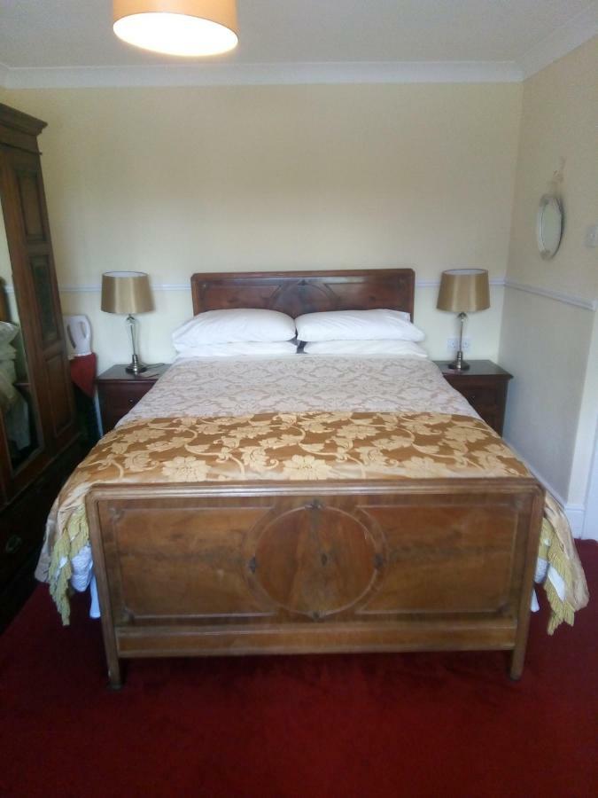 Fuchsia House Bed And Breakfast Connemara Renvyle Eksteriør bilde